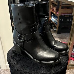 Universal Thread Black Moto Boots with Strap
